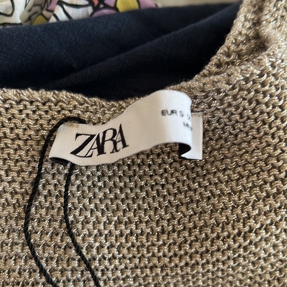 Zara - Picture 6 of 7